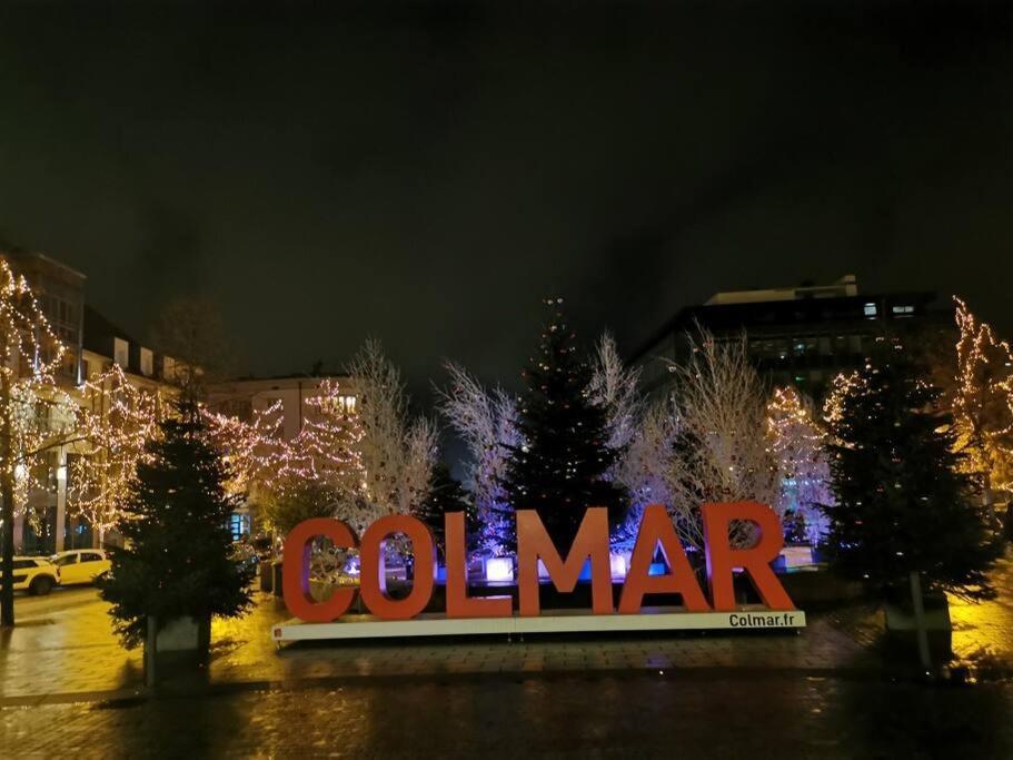 Logement Colmar Centre Avec Parking Экстерьер фото